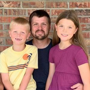 Meet your Posher, Casey